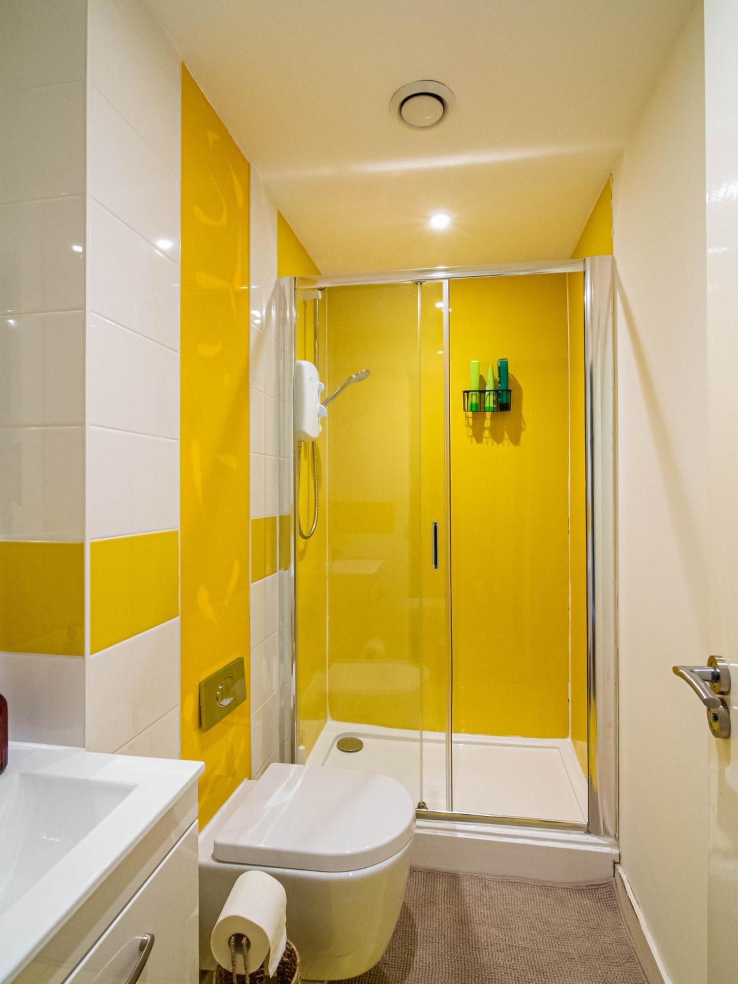 Lovely Studio Apartment เชฟฟิลด์ ภายนอก รูปภาพ